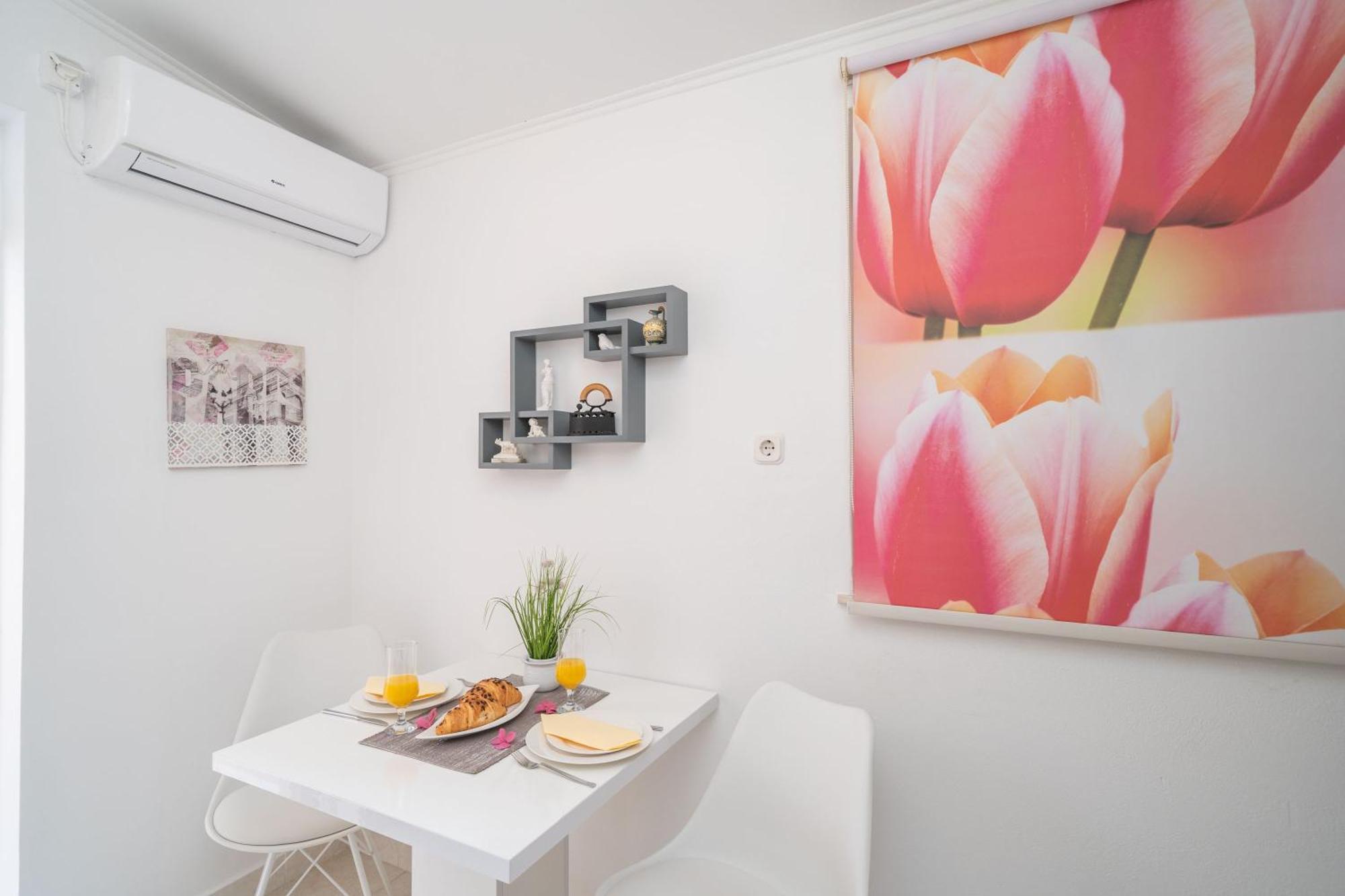 Apartma Santa